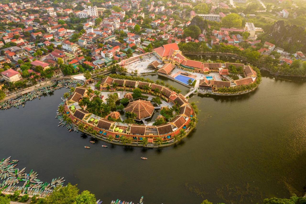 Emeralda Resort Tam Coc Ninh Bình Exteriör bild