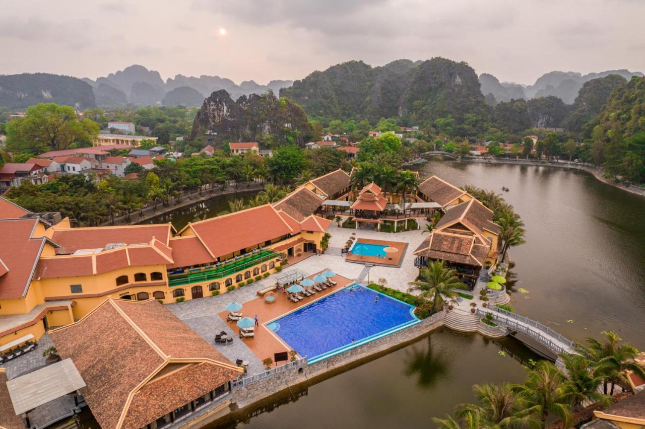 Emeralda Resort Tam Coc Ninh Bình Exteriör bild